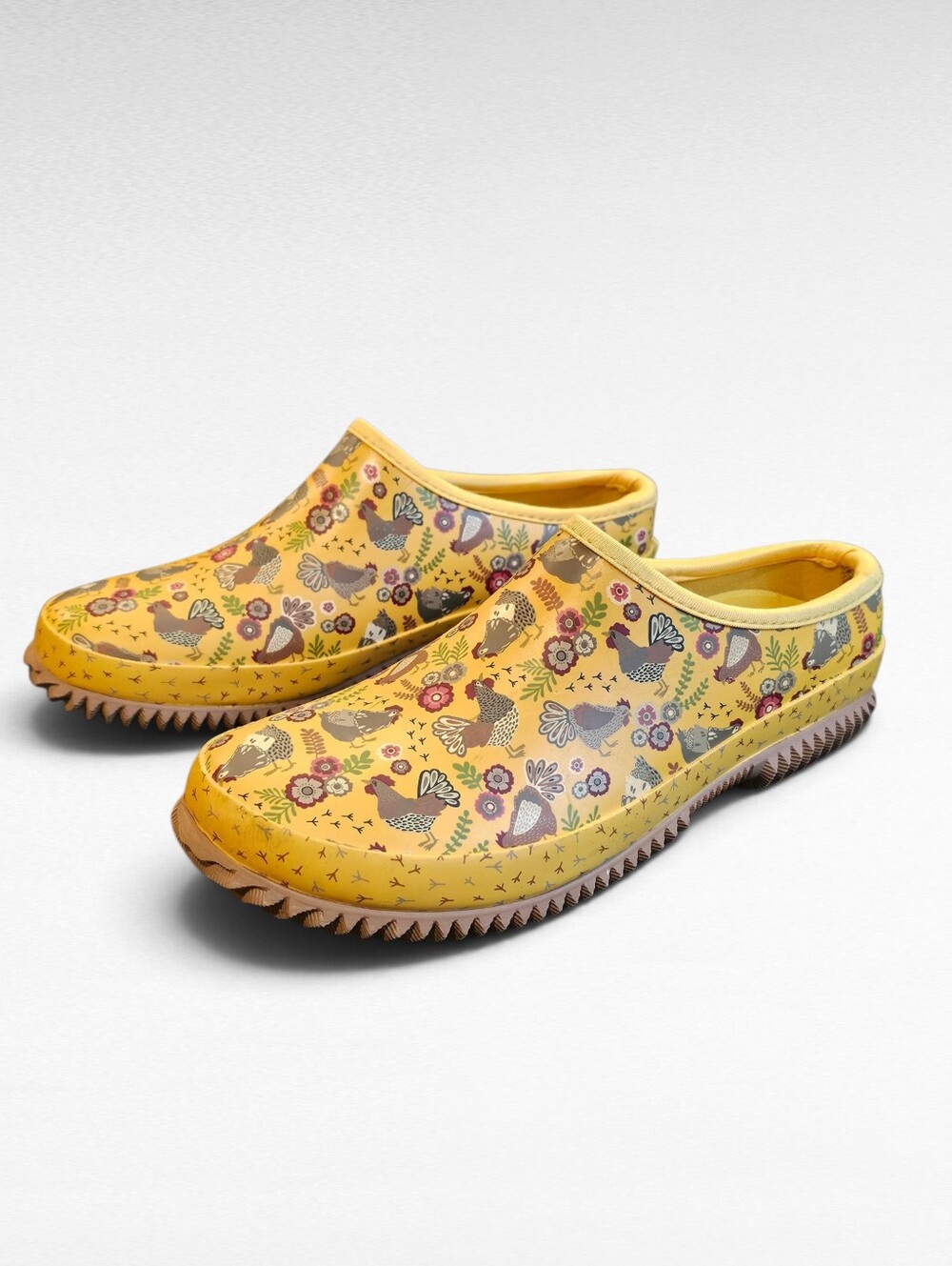 Western Chief Garden Clogs Folk Chickens